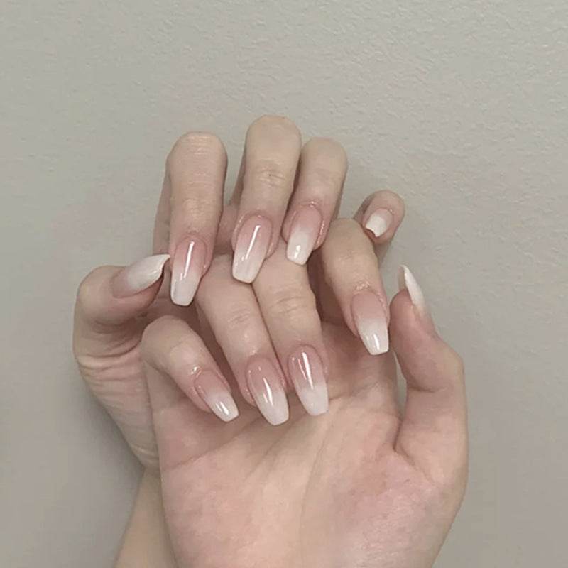 Wearable false nails